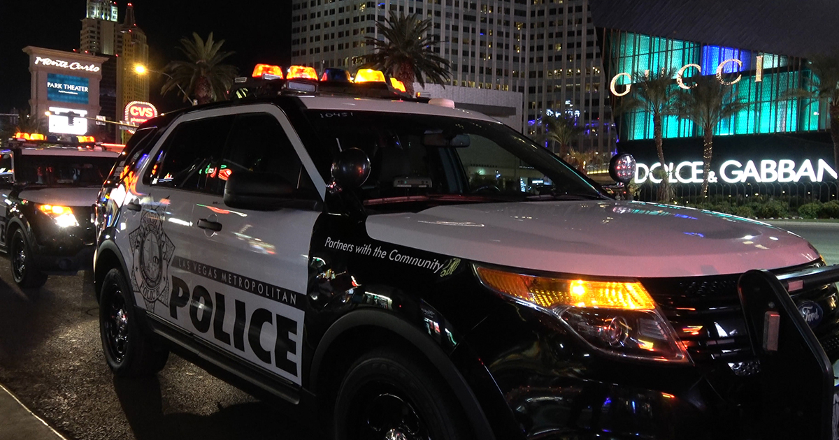 Oficial de policía de Las Vegas herido en accidente de motocicleta