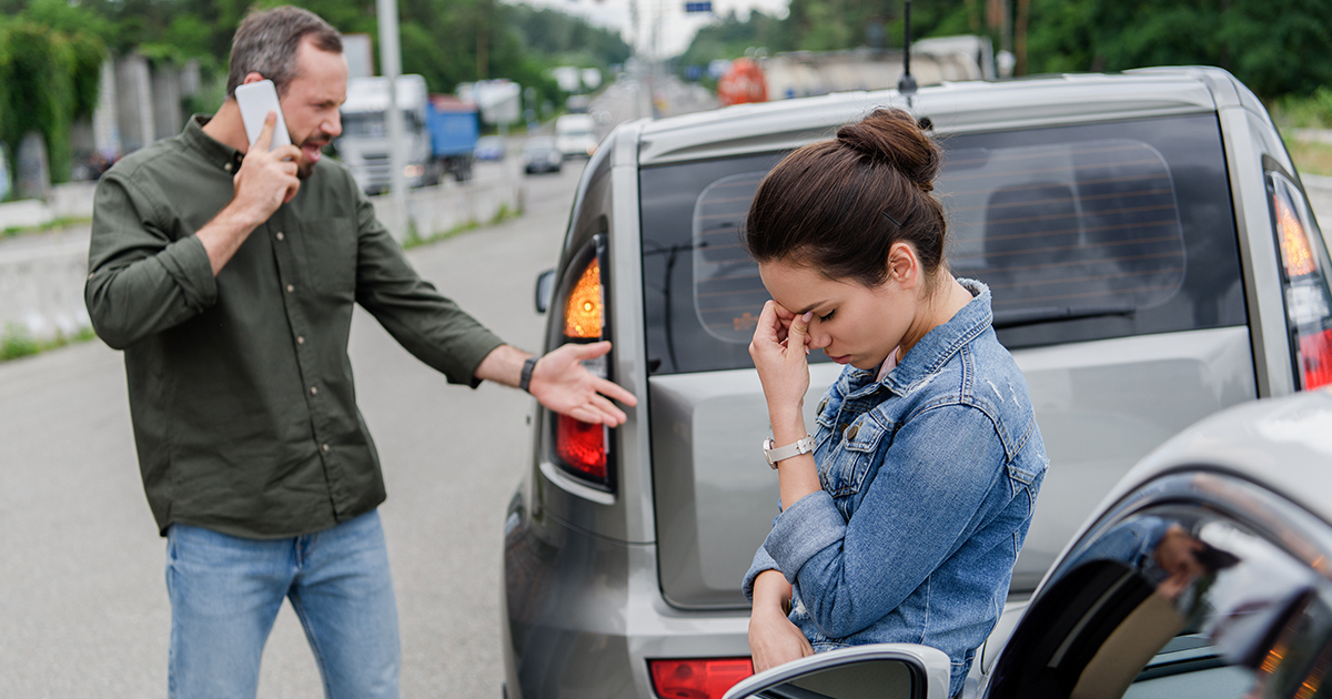 Lista de verificación de accidentes automovilísticos: qué hacer después de un accidente