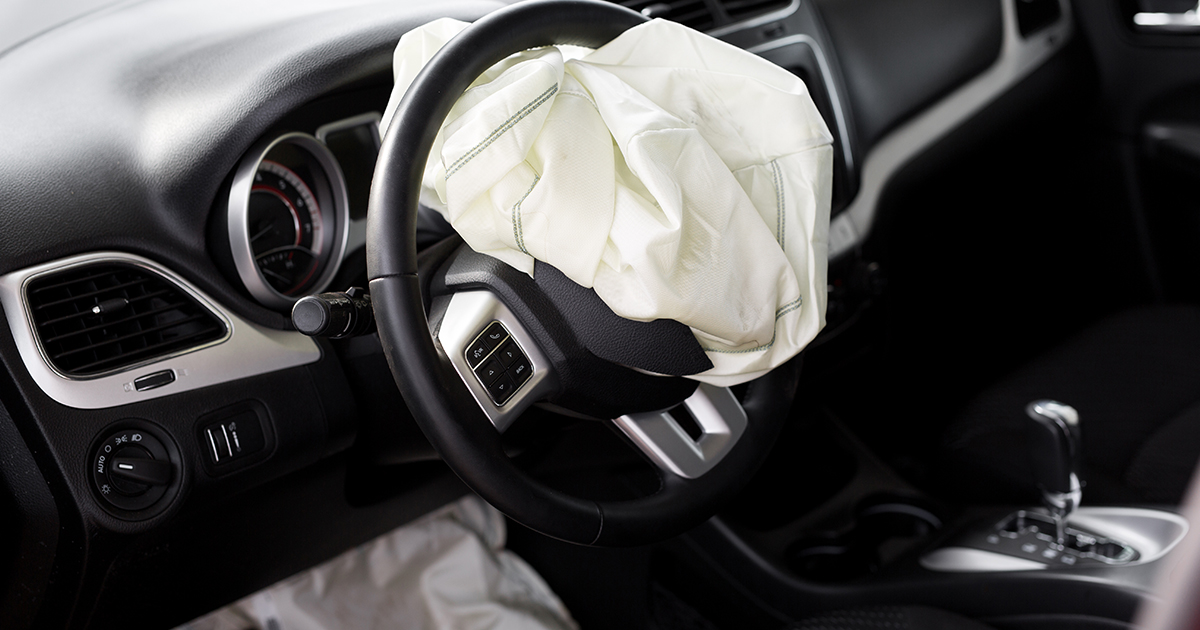 Los reguladores federales instan a los propietarios de vehículos con bolsas de aire defectuosas a tomar medidas inmediatas
