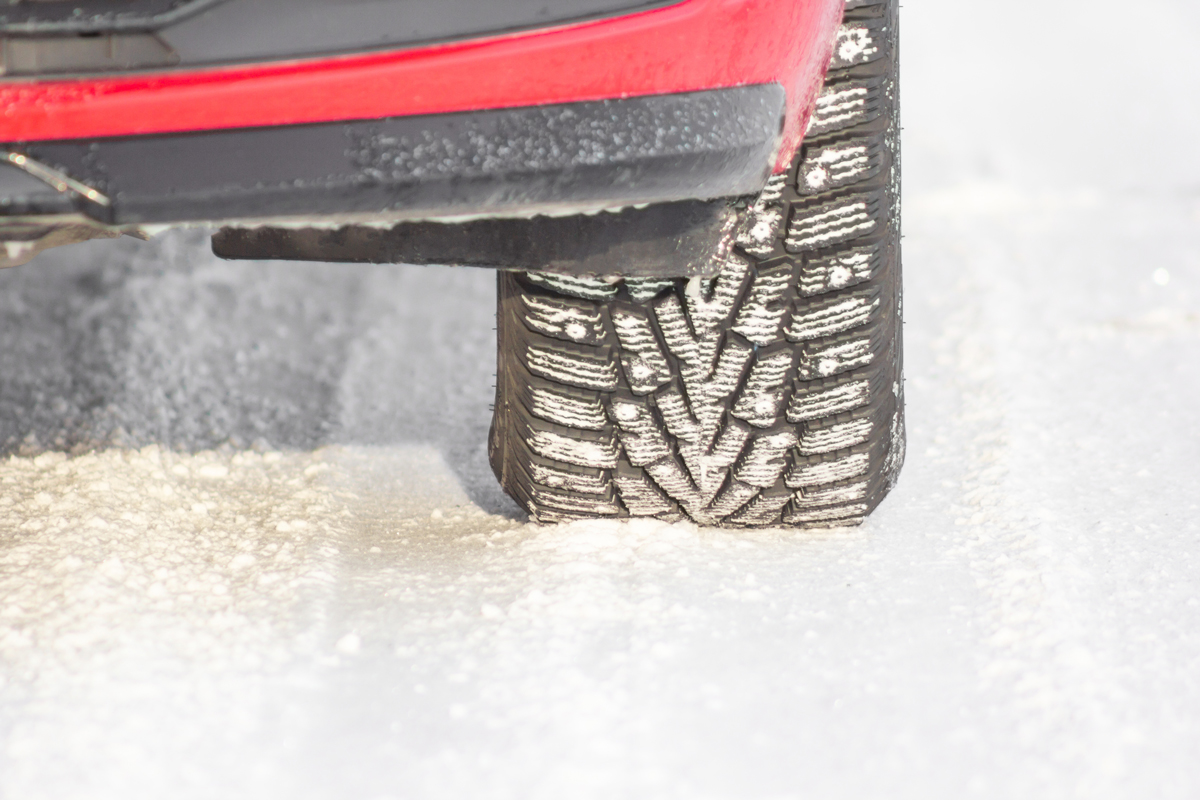 El peligroso clima invernal causa varios accidentes en el área de Reno / Sparks