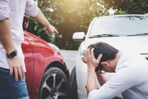 drivers argue over who is at fault for a car accident in las vegas