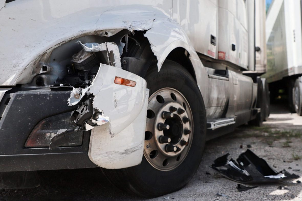 Truck Accidents 7 Damaged White Semi Truck